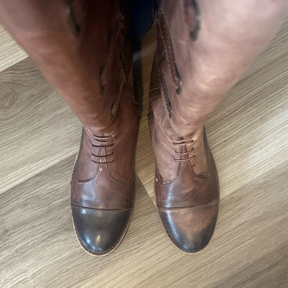Women's Brown Leather Riding Boots - Picture 5 of 6